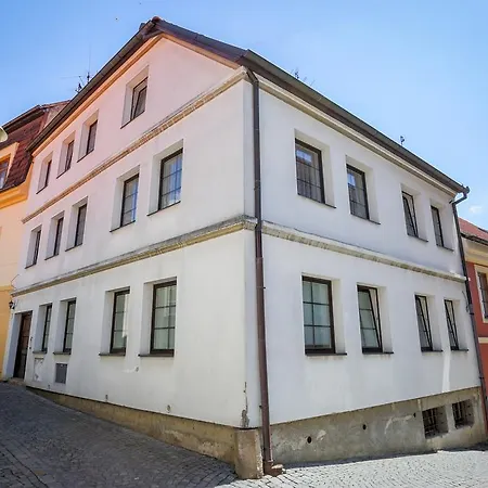 Hradebni Lägenhet